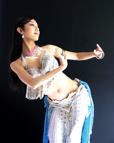 大人気Maria Desigh ベリーダンス衣装 second hand Amazon.co.jp: [MISI CHAO] 豪華なベリーダンス衣装セット 3点