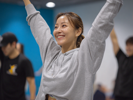 30代からのK-POPダンス入門!無理なく続くコツ|K-POP Dance School NOA