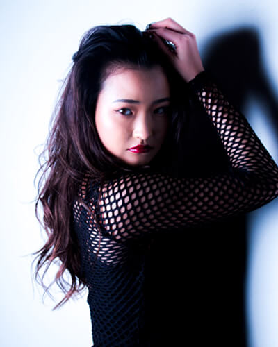 yu-yamamoto-burlesque-.jpg